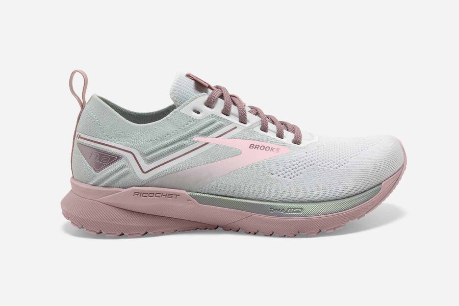 Brooks Ricochet 3 Road Löparskor Dam - Vita/Rosa - 1569-NRXES